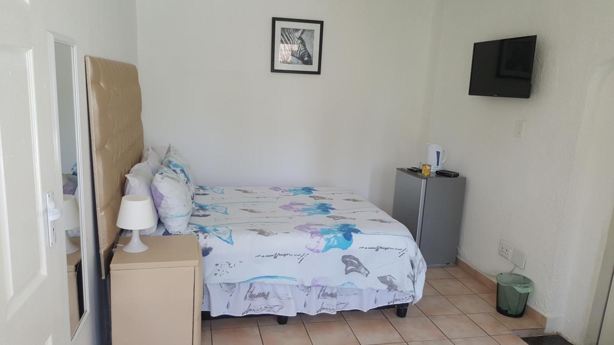 Simbasun Cottages Midrand Bagian luar foto