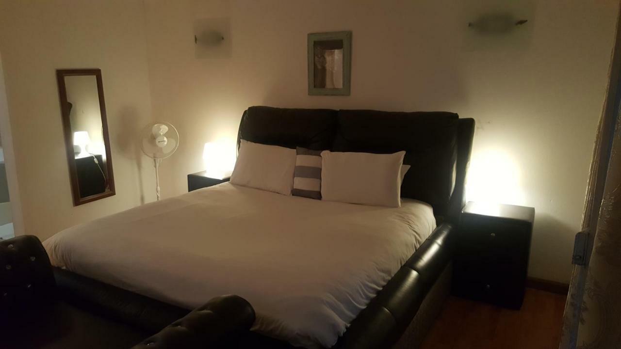 Simbasun Cottages Midrand Bagian luar foto